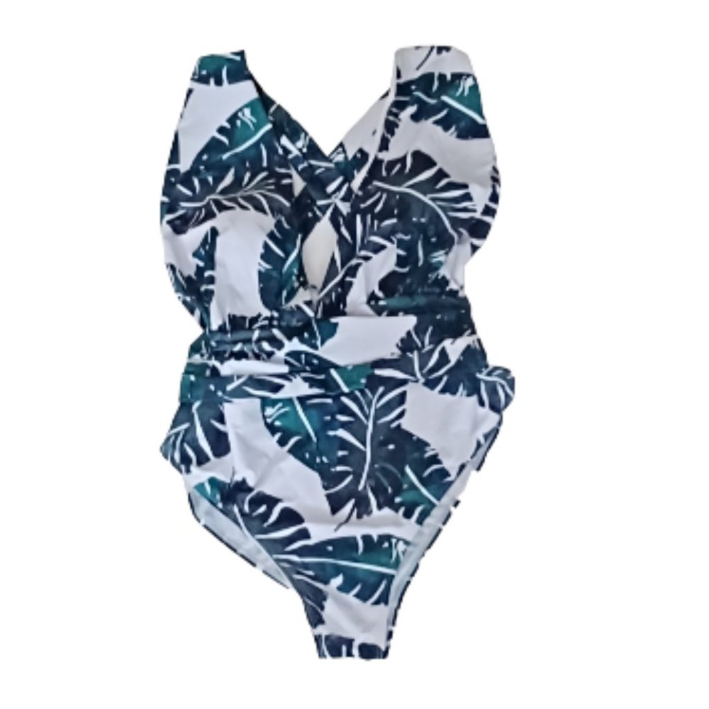 BEAUTIFUL ZAFUL SWIMSUIT